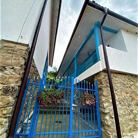 Цяла Ваканционна Къща- Florina Houses Goranovtsi Exterior photo
